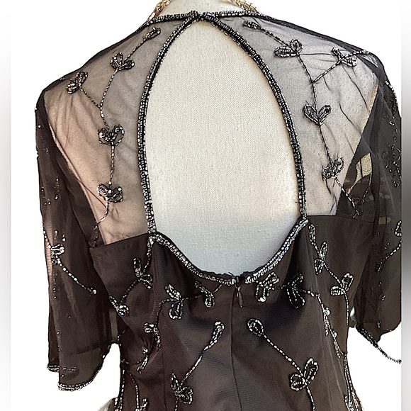 Adrianna Papell Studio Black Beaded Cocktail Dress. B18 - Picture 3 of 16